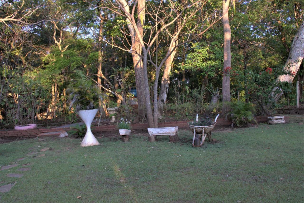 Casa Unica Com Piscina E Lareira A 1,2 Km Do Centro Villa Chapada dos Guimarães Екстериор снимка